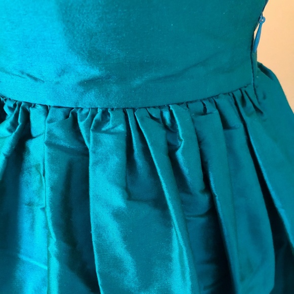 Like-New Silk-Taffeta Teal Party-Skirt by Skot - Picture 6 of 8